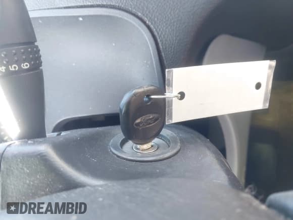 ✅ 2007 Ford Focus S • VIN: 1FAFP34N07W225593 • Lot: 42995906. Listed on IAAI with 183,970 mi. Free auction sales archive from the USA and detailed vehicle history report at DreamBid. Image 11.