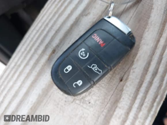 ✅ 2015 Jeep Grand Cherokee Summit • VIN: 1C4RJEJG5FC105296 • Lot: 43231201. Listed on IAAI with 124,311 mi. Free auction sales archive from the USA and detailed vehicle history report at DreamBid. Image 11.