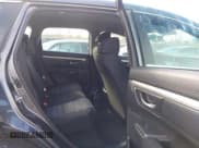 ✅ 2020 Honda CR-V LX • VIN: 2HKRW1H25LH410074 • Lot: 43598464. Wystawiony na IAAI z przebiegiem 21 676 mil. Bezpłatny archiwum sprzedaży aukcyjnych z USA i szczegółowy raport historii pojazdu na DreamBid. Zdjęcie 8.