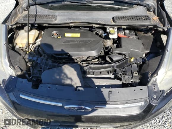 ✅ 2016 Ford Escape SE • VIN: 1FMCU9GX1GUC46398 • Лот: 92193575. Опубликован ранее на Copart с пробегом 141 864 миль. Бесплатный доступ к архиву аукционных продаж из США и подробный отчёт об истории автомобиля на DreamBid. Изображение 12.