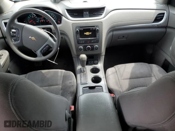 ✅ 2017 Chevrolet Traverse LS • VIN: 1GNKVFED6HJ221270 • Lot: 64547384. Wystawiony na Copart z przebiegiem Nie podano. Bezpłatny archiwum sprzedaży aukcyjnych z USA i szczegółowy raport historii pojazdu na DreamBid. Zdjęcie 8.