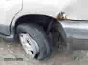 2004 Hyundai Santa Fe GLS с VIN KM8SC73D04U743985, выставлен на аукционе IAAI как лот 41573763 с пробегом 178 322 миль миль и . История ставок и продаж доступна на DreamBid. Изображение 6.