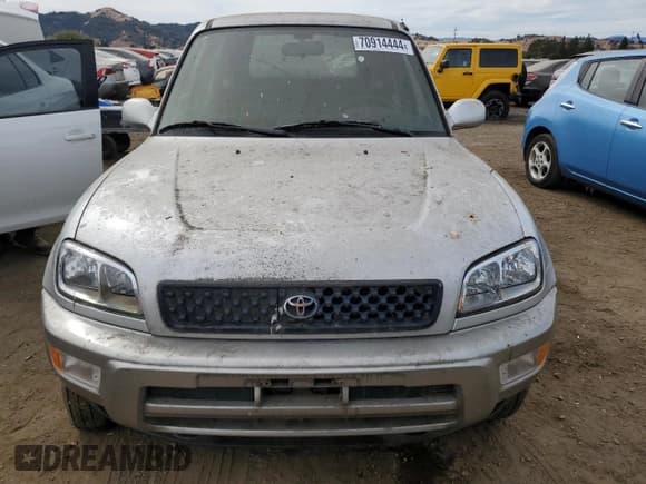 ✅ 2002 Toyota RAV4 • VIN: JT3GS10V820002449 • Лот: 70914444. Опубликован ранее на Copart с пробегом 75 248 миль. Бесплатный доступ к архиву аукционных продаж из США и подробный отчёт об истории автомобиля на DreamBid. Изображение 5.