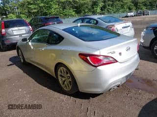 ✅ 2014 Hyundai Genesis Coupe 2.0T • VIN: KMHHT6KD1EU118163 • Lot: 42311259. Wystawiony na IAAI z przebiegiem 108 943 mil. Bezpłatny archiwum sprzedaży aukcyjnych z USA i szczegółowy raport historii pojazdu na DreamBid. Zdjęcie 3.
