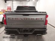 ✅ 2021 Chevrolet Silverado 1500 LT Trail Boss • VIN: 1GCPYFEL2MZ261063 • Лот: 43743393. Опубликован ранее на IAAI с пробегом 76 396 миль. Бесплатный доступ к архиву аукционных продаж из США и подробный отчёт об истории автомобиля на DreamBid. Изображение 16.