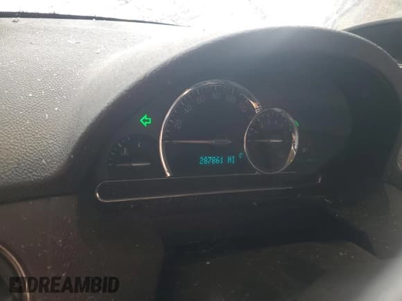 ✅ 2009 Chevrolet HHR LS • VIN: 3GNCA13B09S625024 • Lot: 51634195. Listed on Copart with 287,861 mi. Free auction sales archive from the USA and detailed vehicle history report at DreamBid. Image 9.