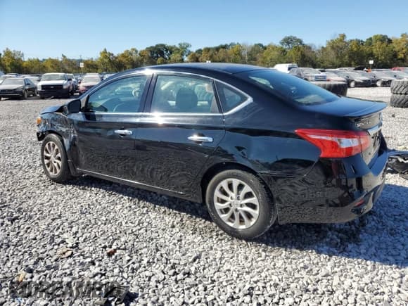 ✅ 2017 Nissan Sentra S • VIN: 3N1AB7APXHY299195 • Lot: 86709275. Listed on Copart with 140,845 mi. Free auction sales archive from the USA and detailed vehicle history report at DreamBid. Image 2.