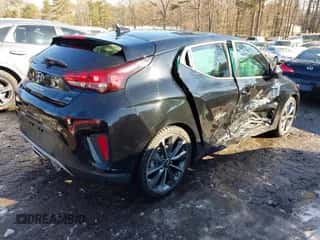 2019 Hyundai Veloster Premium с VIN KMHTG6AF7KU010854, выставлен на аукционе IAAI как лот 41386268 с пробегом 87 133 миль миль и . История ставок и продаж доступна на DreamBid. Изображение 4.