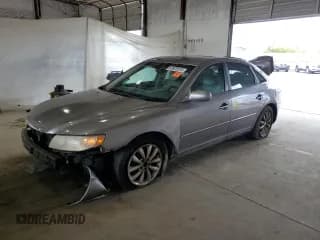 ✅ 2006 Hyundai Azera SE • VIN: KMHFC46F86A057579 • Lot: 83925515. Wystawiony na Copart z przebiegiem 183 036 mil. Bezpłatny archiwum sprzedaży aukcyjnych z USA i szczegółowy raport historii pojazdu na DreamBid. Zdjęcie 1.