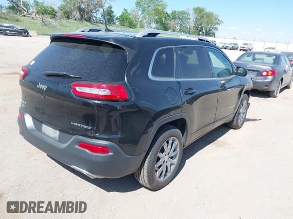 ✅ 2017 Jeep Cherokee Limited • VIN: 1C4PJMDS2HD239018 • Lot: 42254356. Wystawiony na IAAI z przebiegiem 129 673 mil. Bezpłatny archiwum sprzedaży aukcyjnych z USA i szczegółowy raport historii pojazdu na DreamBid. Zdjęcie 4.