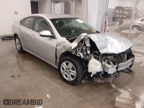 ✅ 2013 Mazda 6 i Sport • VIN: 1YVHZ8BH9D5M13919 • Lot: 41712211. Wystawiony na IAAI z przebiegiem 123 213 mil. Bezpłatny archiwum sprzedaży aukcyjnych z USA i szczegółowy raport historii pojazdu na DreamBid. Zdjęcie 1.