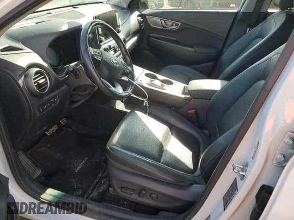 ✅ 2019 Hyundai Kona Limited • VIN: KM8K33AG7KU023229 • Лот: 70818274. Опубликован ранее на Copart с пробегом 102 582 миль. Бесплатный доступ к архиву аукционных продаж из США и подробный отчёт об истории автомобиля на DreamBid. Изображение 7.