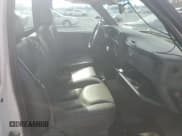 ✅ 2006 Chevrolet Silverado 1500 Work Truck • VIN: 3GCEC14X56G160857 • Лот: 81805704. Опубликован ранее на Copart с пробегом Не указан. Бесплатный доступ к архиву аукционных продаж из США и подробный отчёт об истории автомобиля на DreamBid. Изображение 10.