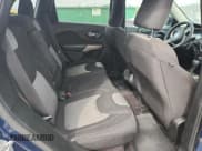 ✅ 2018 Jeep Cherokee Latitude Tech Connect • VIN: 1C4PJLCB3JD596595 • Lot: 85505655. Wystawiony na Copart z przebiegiem 164 918 mil. Bezpłatny archiwum sprzedaży aukcyjnych z USA i szczegółowy raport historii pojazdu na DreamBid. Zdjęcie 11.