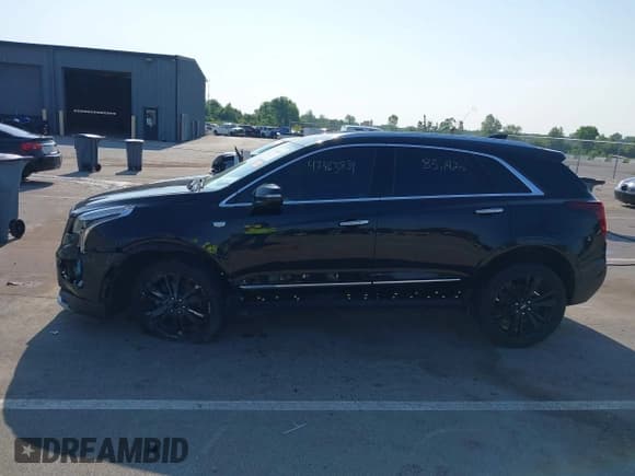 ✅ 2021 Cadillac XT5 AWD Premium Luxury • VIN: 1GYKNDRS3MZ104502 • Лот: 42463839. Опубликован ранее на IAAI с пробегом 85 192 миль. Бесплатный доступ к архиву аукционных продаж из США и подробный отчёт об истории автомобиля на DreamBid. Изображение 14.