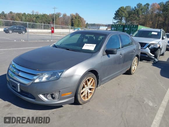 ✅ 2010 Ford Fusion SEL • VIN: 3FAHP0CG0AR213044 • Lot: 43664090. Listed on IAAI with 183,131 mi. Free auction sales archive from the USA and detailed vehicle history report at DreamBid. Image 2.