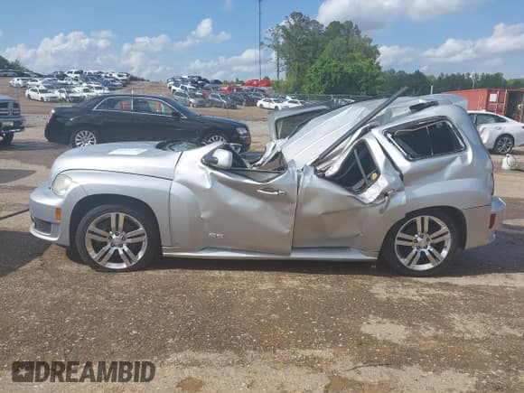 ✅ 2009 Chevrolet HHR SS • VIN: 3GNCA73X69S528912 • Lot: 42053786. Listed on IAAI with Not provided. Free auction sales archive from the USA and detailed vehicle history report at DreamBid. Image 14.