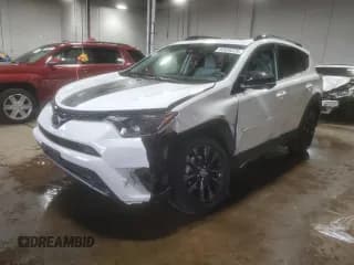 ✅ 2018 Toyota RAV4 XLE • VIN: 2T3RFREV6JW703002 • Lot: 92636325. Listed on Copart with 32,316 mi. Free auction sales archive from the USA and detailed vehicle history report at DreamBid. Image 1.