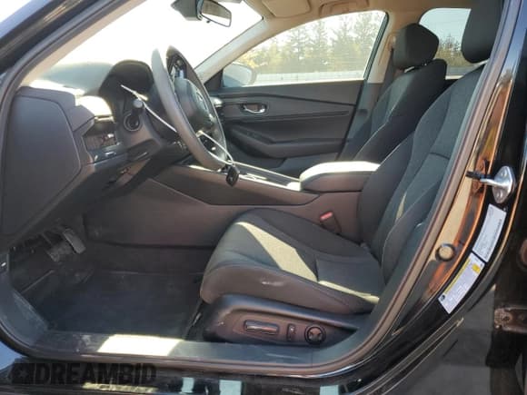 ✅ 2024 Honda Accord EX • VIN: 1HGCY1F3XRA800083 • Lot: 85709855. Wystawiony na Copart z przebiegiem 76 875 mil. Bezpłatny archiwum sprzedaży aukcyjnych z USA i szczegółowy raport historii pojazdu na DreamBid. Zdjęcie 7.