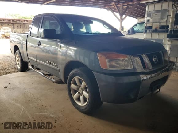 ✅ 2009 Nissan Titan XE • VIN: 1N6AA06A59N314032 • Lot: 71914964. Wystawiony na Copart z przebiegiem 151 826 mil. Bezpłatny archiwum sprzedaży aukcyjnych z USA i szczegółowy raport historii pojazdu na DreamBid. Zdjęcie 4.