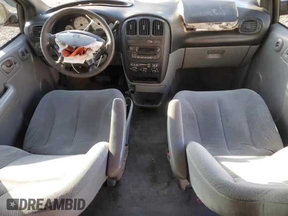 2004 Dodge Caravan SE с VIN 1D4GP24R14B555325, выставлен на аукционе Copart как лот 77415014 с пробегом 274 632 миль миль и На запчасти • Non repairable. История ставок и продаж доступна на DreamBid. Изображение 8.