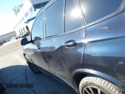 ✅ 2024 BMW X5 sDrive40i • VIN: 5UX13EU08R9S98422 • Lot: 43541445. Wystawiony na IAAI z przebiegiem 37 731 mil. Bezpłatny archiwum sprzedaży aukcyjnych z USA i szczegółowy raport historii pojazdu na DreamBid. Zdjęcie 14.