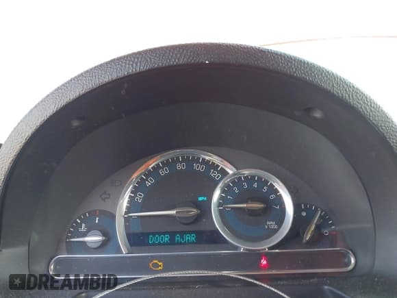 ✅ 2008 Chevrolet HHR LT • VIN: 3GNDA23D08S584775 • Lot: 42050808. Listed on IAAI with 146,975 mi. Free auction sales archive from the USA and detailed vehicle history report at DreamBid. Image 7.