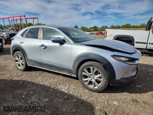 ✅ 2021 Mazda CX-30 Select • VIN: 3MVDMABLXMM242430 • Lot: 81891295. Wystawiony na Copart z przebiegiem 108 646 mil. Bezpłatny archiwum sprzedaży aukcyjnych z USA i szczegółowy raport historii pojazdu na DreamBid. Zdjęcie 4.