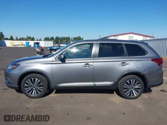 2019 Mitsubishi Outlander ES с VIN JA4AZ3A35KJ002287, выставлен на аукционе IAAI как лот 42815580 с пробегом 43 637 миль миль и . История ставок и продаж доступна на DreamBid. Изображение 13.