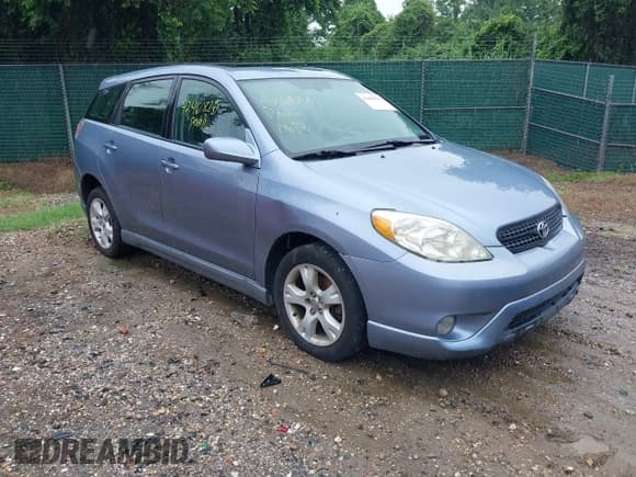 ✅ 2006 Toyota Matrix STD • VIN: 2T1LR30E36C553692 • Lot: 42468281. Listed on IAAI with 193,257 mi. Free auction sales archive from the USA and detailed vehicle history report at DreamBid. Image 1.