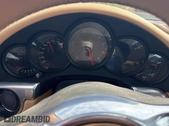 ✅ 2013 Porsche 911 Carrera S • VIN: WP0CB2A97DS154165 • Lot: 56958415. Listed on Copart with 99,999 mi. Free auction sales archive from the USA and detailed vehicle history report at DreamBid. Image 8.