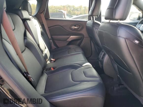 ✅ 2021 Jeep Cherokee Latitude Lux • VIN: 1C4PJMMX5MD220288 • Lot: 90696365. Listed on Copart with 84,584 mi. Free auction sales archive from the USA and detailed vehicle history report at DreamBid. Image 11.