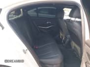 ✅ 2019 BMW 3 Series 330i • VIN: 3MW5R1J53K8A04089 • Lot: 42865639. Wystawiony na IAAI z przebiegiem 79 083 mil. Bezpłatny archiwum sprzedaży aukcyjnych z USA i szczegółowy raport historii pojazdu na DreamBid. Zdjęcie 8.