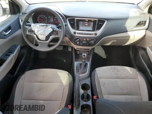 2021 Hyundai Accent SE с VIN 3KPC24A68ME142255, выставлен на аукционе Copart как лот 67384943 с пробегом 55 067 миль миль и . История ставок и продаж доступна на DreamBid. Изображение 8.