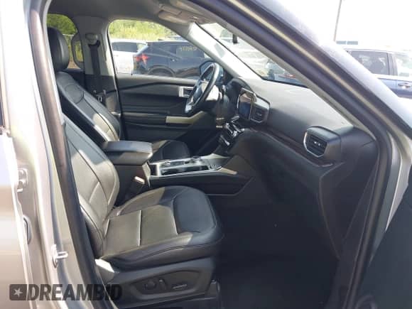 2022 Ford Explorer Limited z VIN 1FMSK8FH8NGB18855, wystawiony jako IAAI lot #42858102 z przebiegiem Nie podano mil oraz . Historia ofert i sprzedaży dostępna na DreamBid. Obrazek 5.