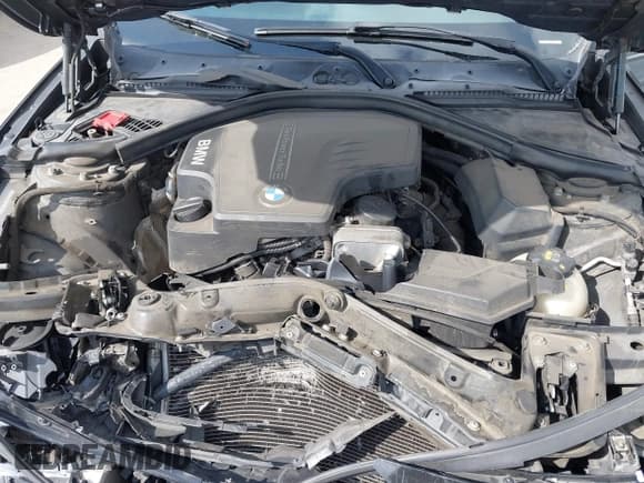 ✅ 2016 BMW 3 Series 328i • VIN: WBA8E9C57GK645661 • Lot: 41933277. Listed on IAAI with 144,996 mi. Free auction sales archive from the USA and detailed vehicle history report at DreamBid. Image 10.