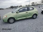 ✅ 2010 Hyundai Accent GS • VIN: KMHCM3AC8AU158734 • Лот: 88882225. Опубликован ранее на Copart с пробегом 151 016 миль. Бесплатный доступ к архиву аукционных продаж из США и подробный отчёт об истории автомобиля на DreamBid. Изображение 1.