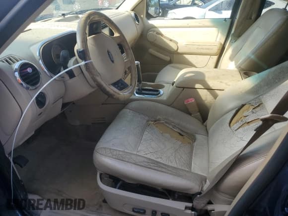 ✅ 2006 Ford Explorer Eddie Bauer • VIN: 1FMEU64E46UB64741 • Lot: 61893455. Wystawiony na Copart z przebiegiem 144 437 mil. Bezpłatny archiwum sprzedaży aukcyjnych z USA i szczegółowy raport historii pojazdu na DreamBid. Zdjęcie 7.