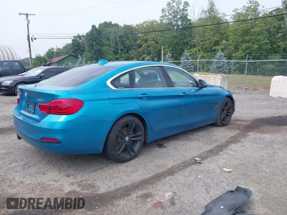 ✅ 2018 BMW 4 Series 430i xDrive • VIN: WBA4J3C53JBG97192 • Lot: 42945959. Listed on IAAI with 99,858 mi. Free auction sales archive from the USA and detailed vehicle history report at DreamBid. Image 4.