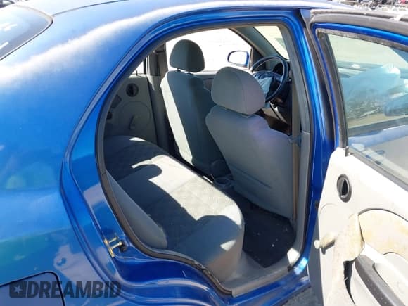 ✅ 2005 Chevrolet Aveo LS • VIN: KL1TD526X5B399695 • Lot: 42048951. Listed on IAAI with 128,466 mi. Free auction sales archive from the USA and detailed vehicle history report at DreamBid. Image 8.