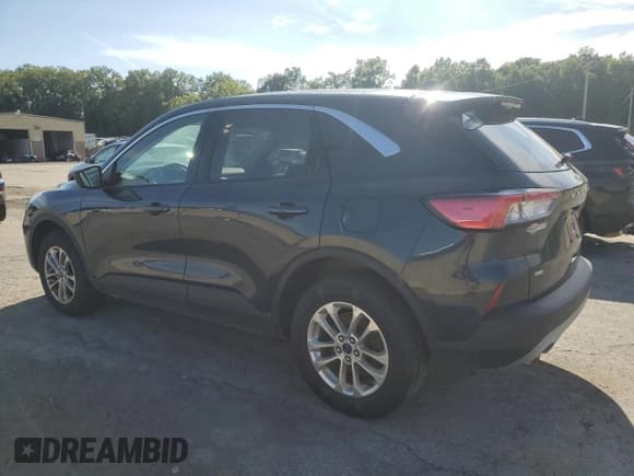 ✅ 2022 Ford Escape SE • VIN: 1FMCU9G6XNUB84102 • Lot: 69734365. Listed on Copart with 97,498 mi. Free auction sales archive from the USA and detailed vehicle history report at DreamBid. Image 2.