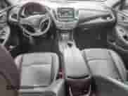 ✅ 2018 Chevrolet Malibu LT • VIN: 1G1ZD5ST9JF176911 • Lot: 86437605. Wystawiony na Copart z przebiegiem 62 234 mil mil. Skorzystaj z bezpłatnego archiwum sprzedaży aukcyjnych z USA i zobacz szczegółowy raport historii pojazdu na DreamBid. Zdjęcie 8.