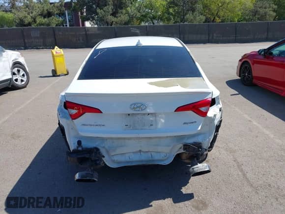 2017 Hyundai Sonata Limited с VIN 5NPE34AF5HH550140, выставлен на аукционе IAAI как лот 43276855 с пробегом 94 190 миль миль и . История ставок и продаж доступна на DreamBid. Изображение 17.