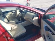 ✅ 2015 Nissan Altima S • VIN: 1N4AL3AP1FC169255 • Lot: 42156746. Wystawiony na IAAI z przebiegiem 175 357 mil. Bezpłatny archiwum sprzedaży aukcyjnych z USA i szczegółowy raport historii pojazdu na DreamBid. Zdjęcie 5.