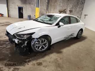 2023 Hyundai Sonata SEL with VIN KMHL64JA3PA272648, listed as a Copart auction lot 82052695 with 16,175 mi miles and Salvage title. Bid and sale history available at DreamBid. Image 1.