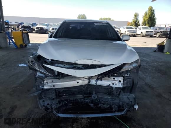 2023 Toyota Camry Hybrid LE with VIN 4T1C31AK4PU605745, listed as a Copart auction lot 81303545 with 92,064 mi miles and Clean title. Bid and sale history available at DreamBid. Image 5.