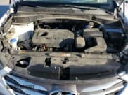 ✅ 2017 Hyundai Santa Fe 2.4L • VIN: 5NMZT3LB5HH029521 • Lot: 90811675. Listed on Copart with 115,703 mi. Free auction sales archive from the USA and detailed vehicle history report at DreamBid. Image 12.