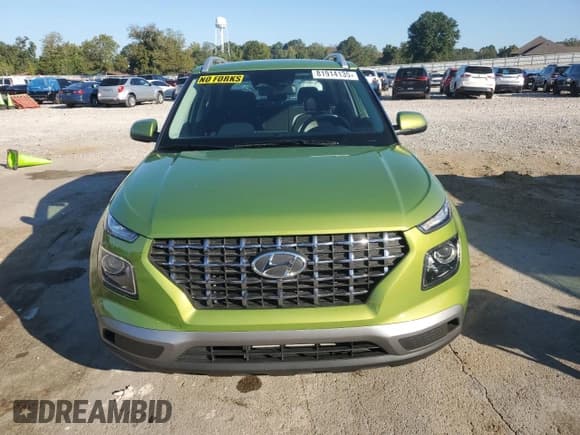 ✅ 2024 Hyundai Venue Limited • VIN: KMHRC8A31RU319771 • Lot: 81914135. Listed on Copart with 22,184 mi. Free auction sales archive from the USA and detailed vehicle history report at DreamBid. Image 5.