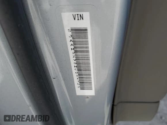 ✅ 2022 Bentley Bentayga V8 • VIN: SJAAM2ZV9NC011752 • Лот: 79142714. Опубликован ранее на Copart с пробегом Не указан. Бесплатный доступ к архиву аукционных продаж из США и подробный отчёт об истории автомобиля на DreamBid. Изображение 14.