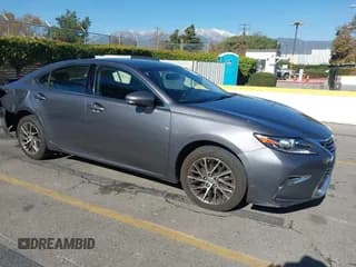 ✅ 2016 Lexus ES 330 • VIN: JTHBK1GG6G2230926 • Лот: 43790996. Опубликован ранее на IAAI с пробегом 92 684 миль. Бесплатный доступ к архиву аукционных продаж из США и подробный отчёт об истории автомобиля на DreamBid. Изображение 1.